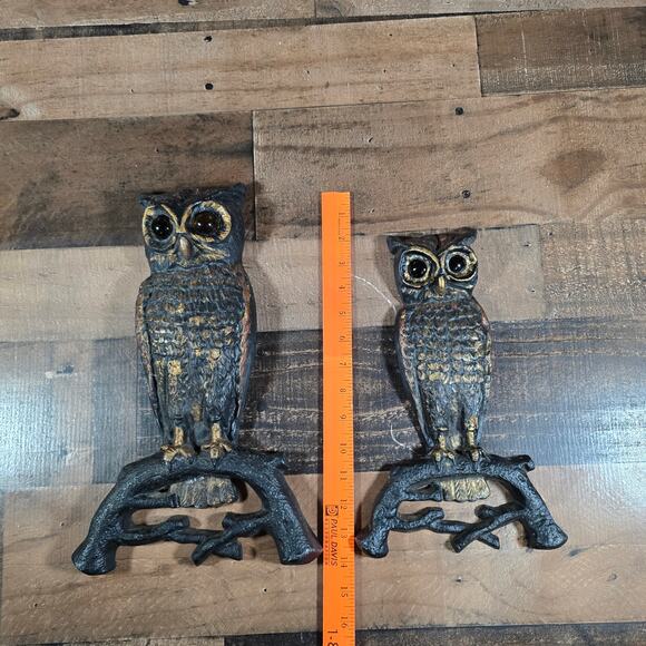 Vintage MCM Cast Aluminum Owl Set with Glass Eyes - Picture 6 of 9